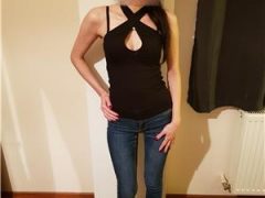 Anunturi escorte sexy: Skinny girl – 165cm, 45 kg, sanii nr 2, ten alb